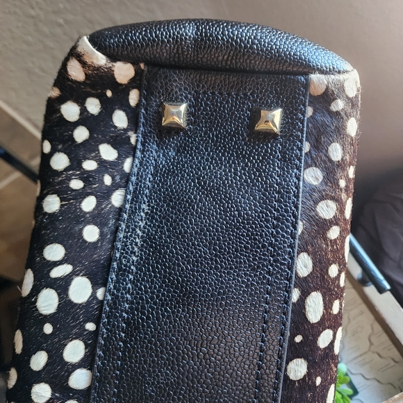 Henri Bendel The Carlyle 2 way Tote Leather Trim Calf Hair Handle - Picture 8 of 16